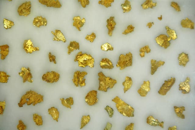 Authentic gold flakes